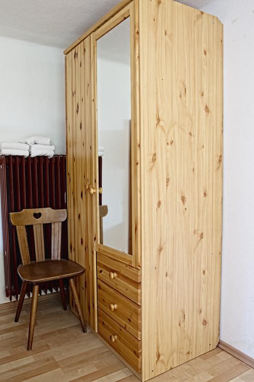 Altes Almhaus Hotel Maria Lankowitz Habitación foto
