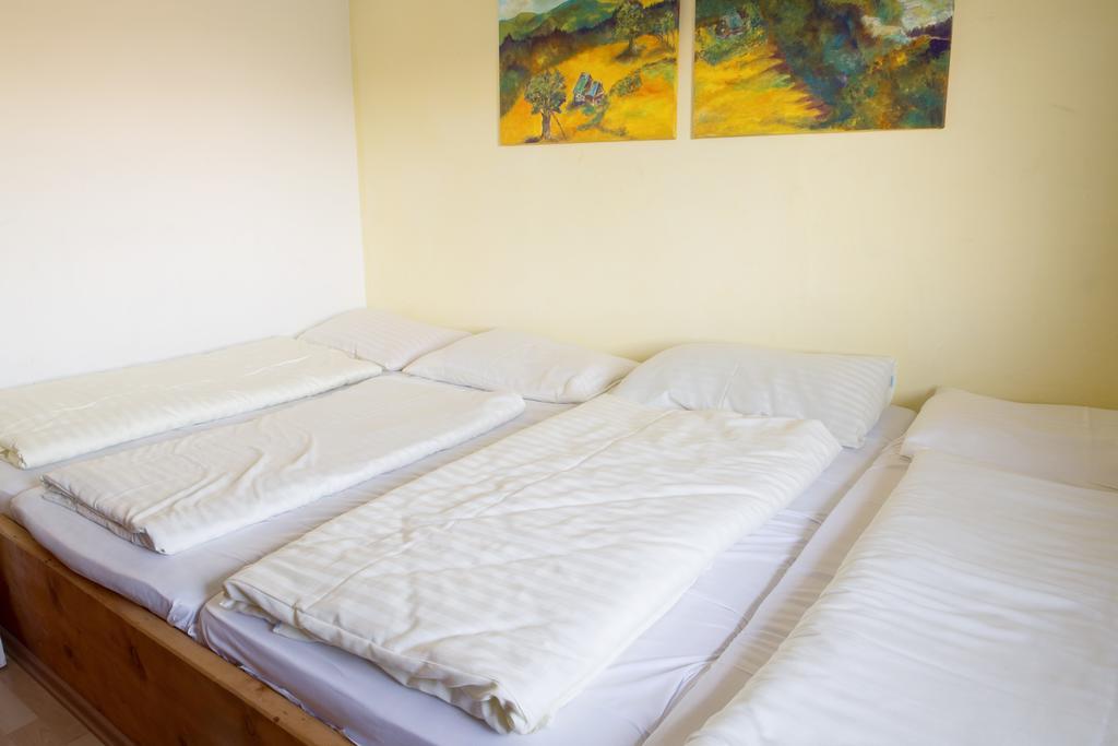 Altes Almhaus Hotel Maria Lankowitz Habitación foto